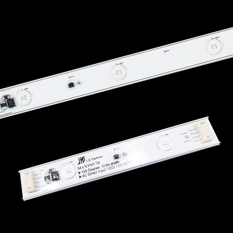 MAXIMUM（マキシマム）